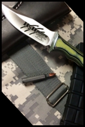 Fixed combat bowie knife